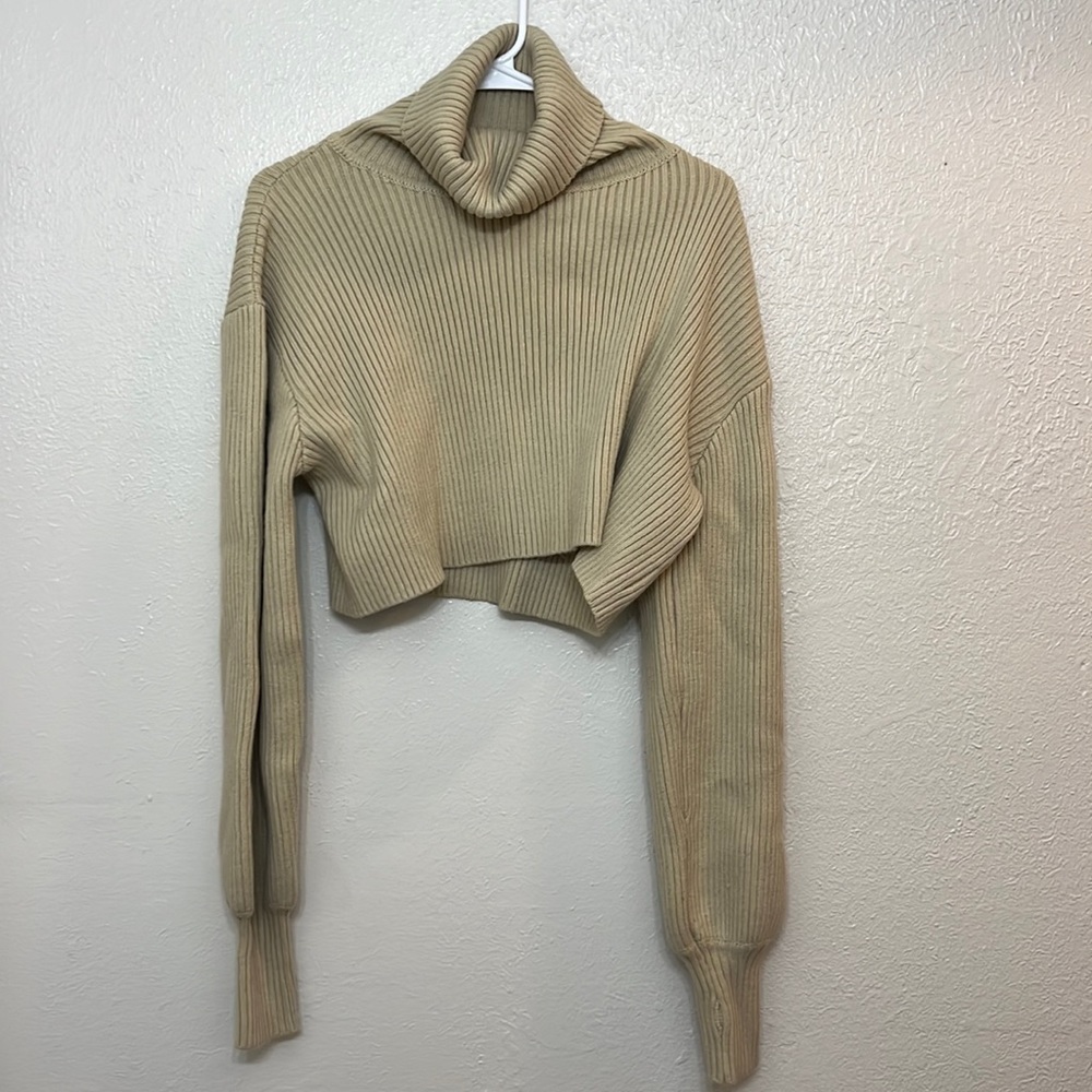 Tan sweater crop top for winter!!